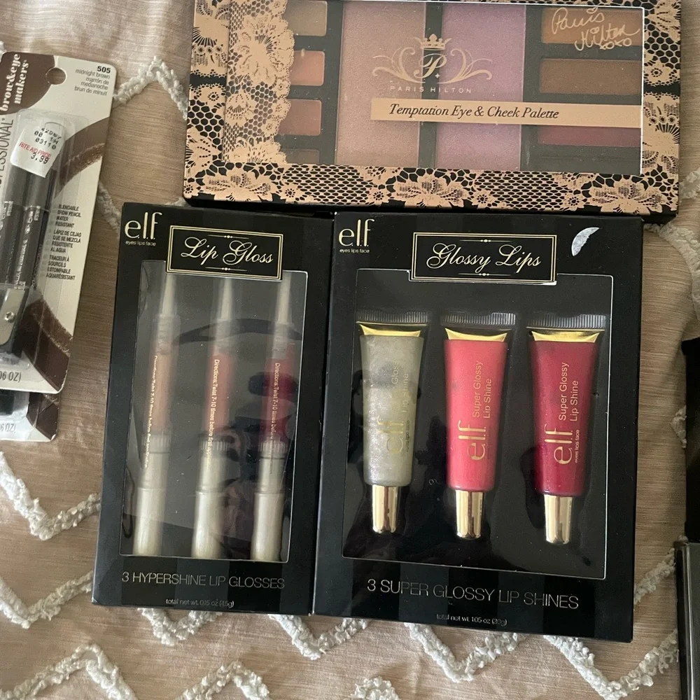 🎉HOSTPICK NYX COVERGIRL PHYSICIANS FORMULA - Bold and Neutral Shades makeup lot